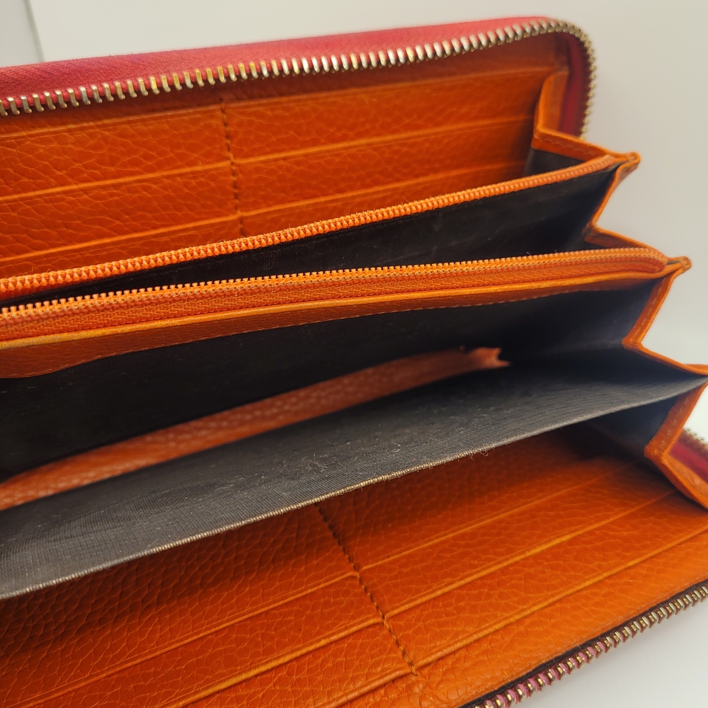 Gucci Red and Orange Leather Wallets - Picture 3 of 6